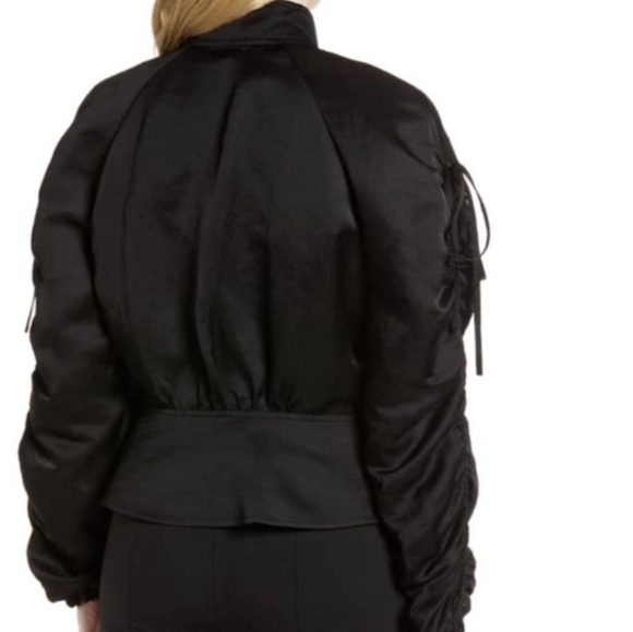 LEWIT Zip Front Linen Blend Peplum Jacket | Small | Black | Contemporary Luxury - Picture 2 of 13